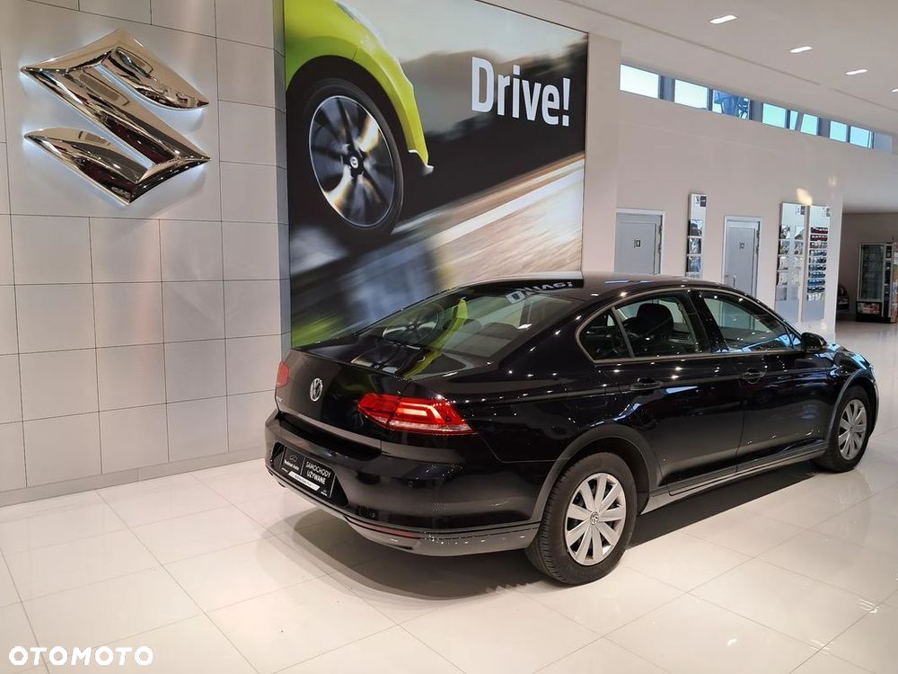 Volkswagen Passat 2.0 TDI BMT Trendline - 7