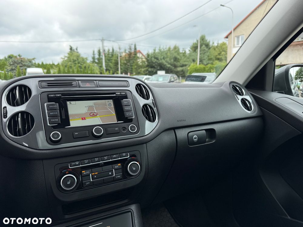 Volkswagen Tiguan 2.0 TDI Perfectline - 23