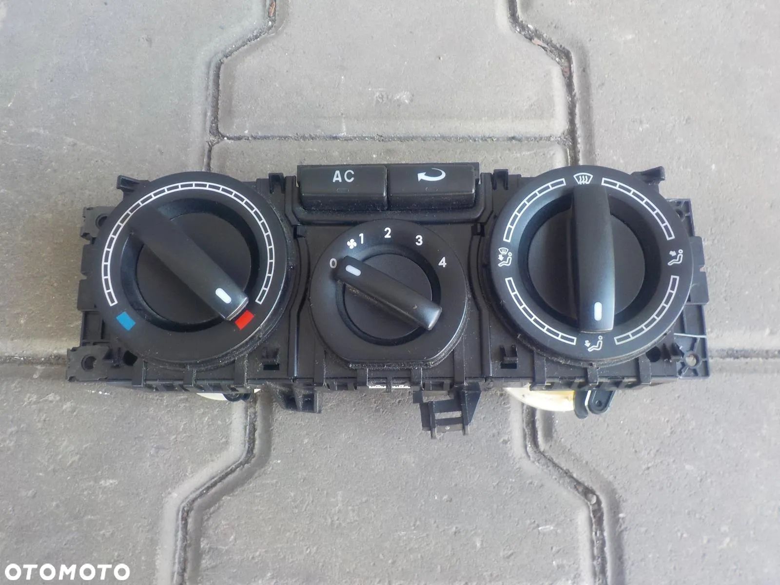 VW T5 PANEL OGRZEWANIA NAWIEWU KLIMA 7H0820045AH9B9 - 1