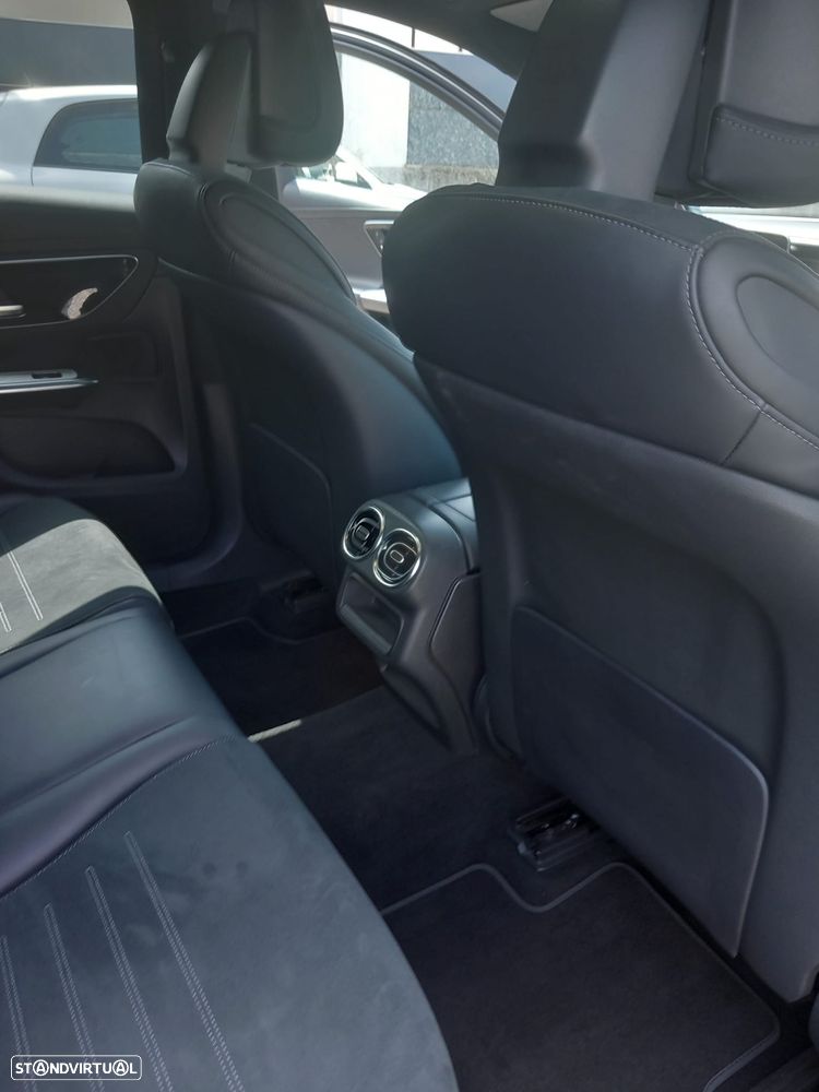 Mercedes-Benz GLC 300 de Coupe 4Matic - 11