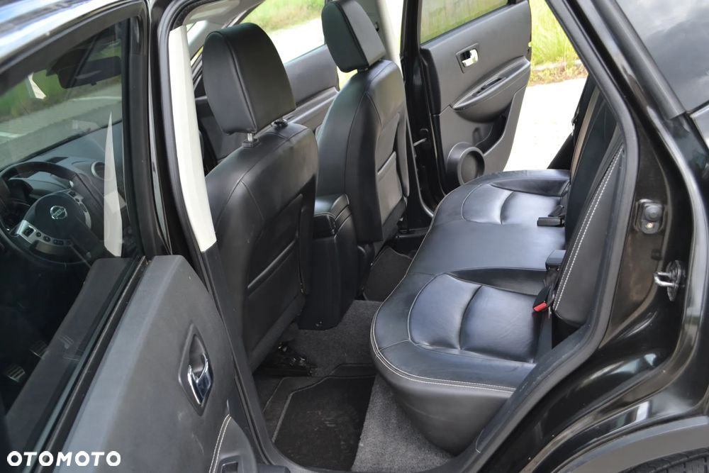 Nissan Qashqai - 14