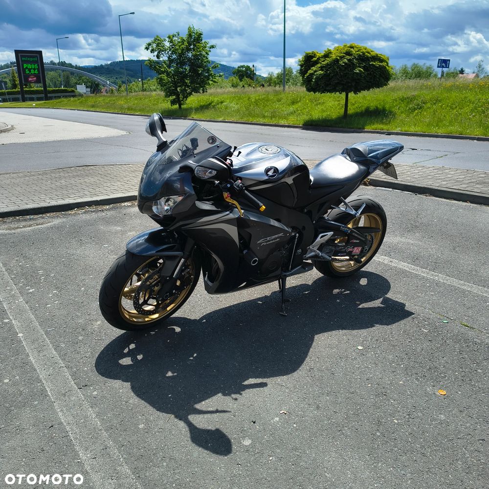 Honda CBR - 6