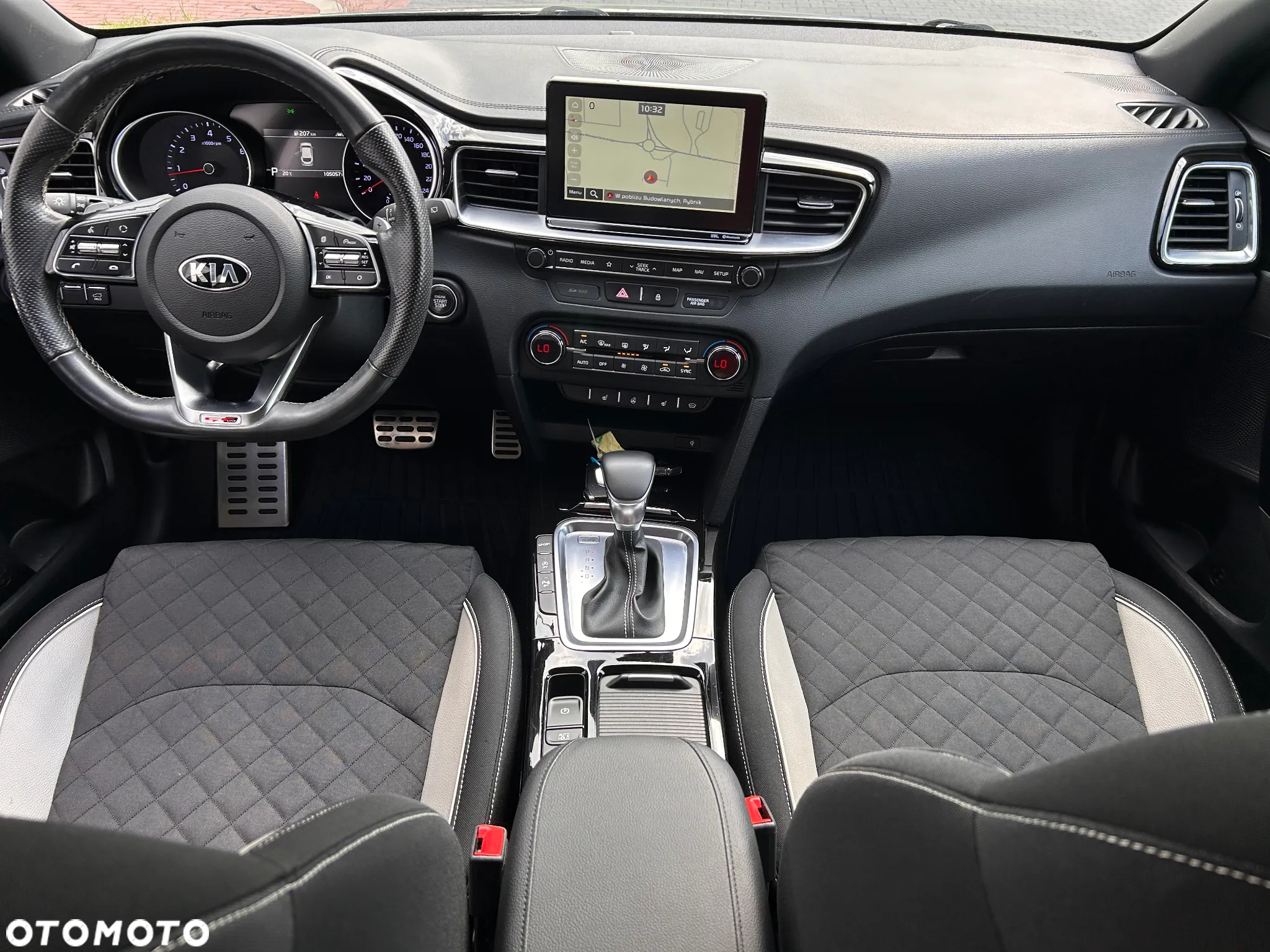 Kia ProCeed 1.4 T-GDI DCT7 OPF GT LINE - 24