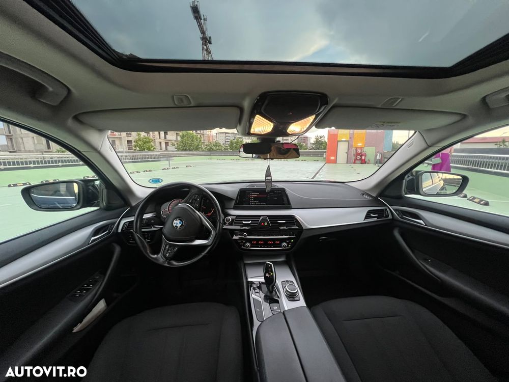 BMW Seria 5 520d xDrive Aut. - 16