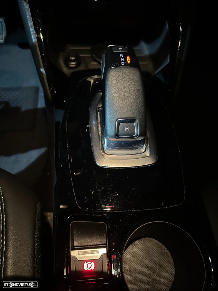 Peugeot 208 PureTech 100 EAT8 Allure Pack - 9