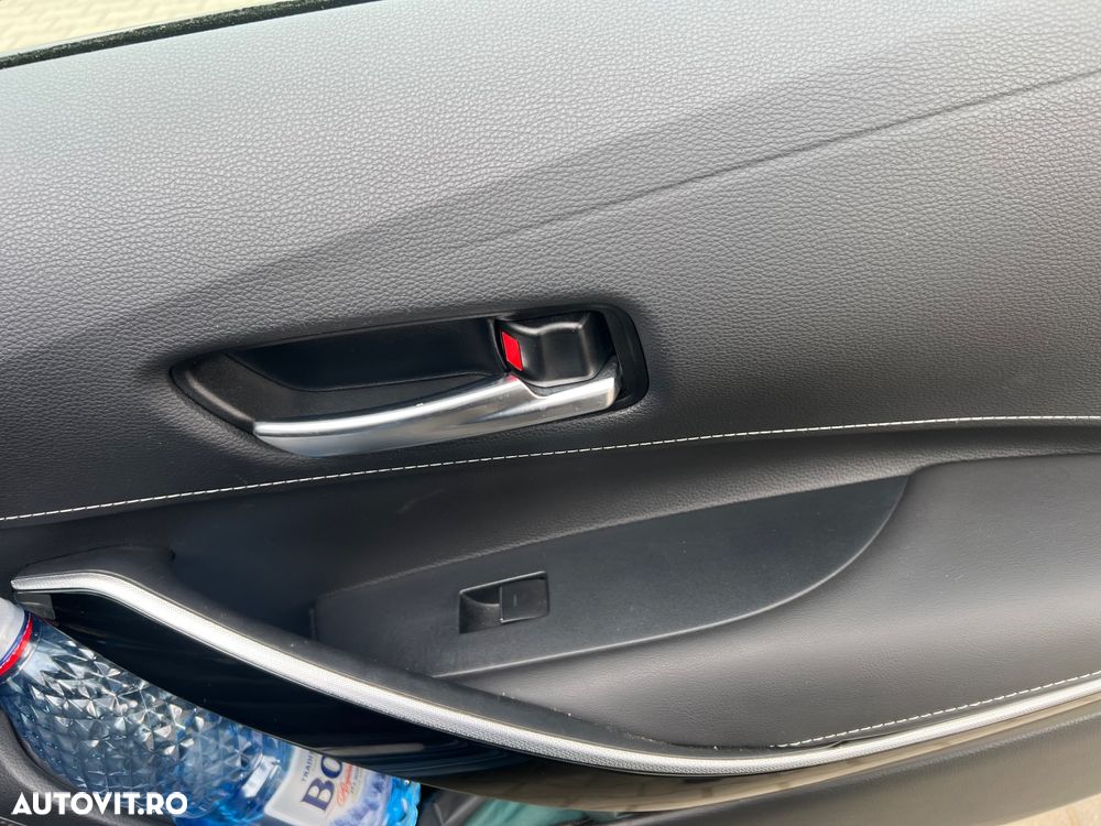 Toyota Corolla 1.8 Business Edition - 9