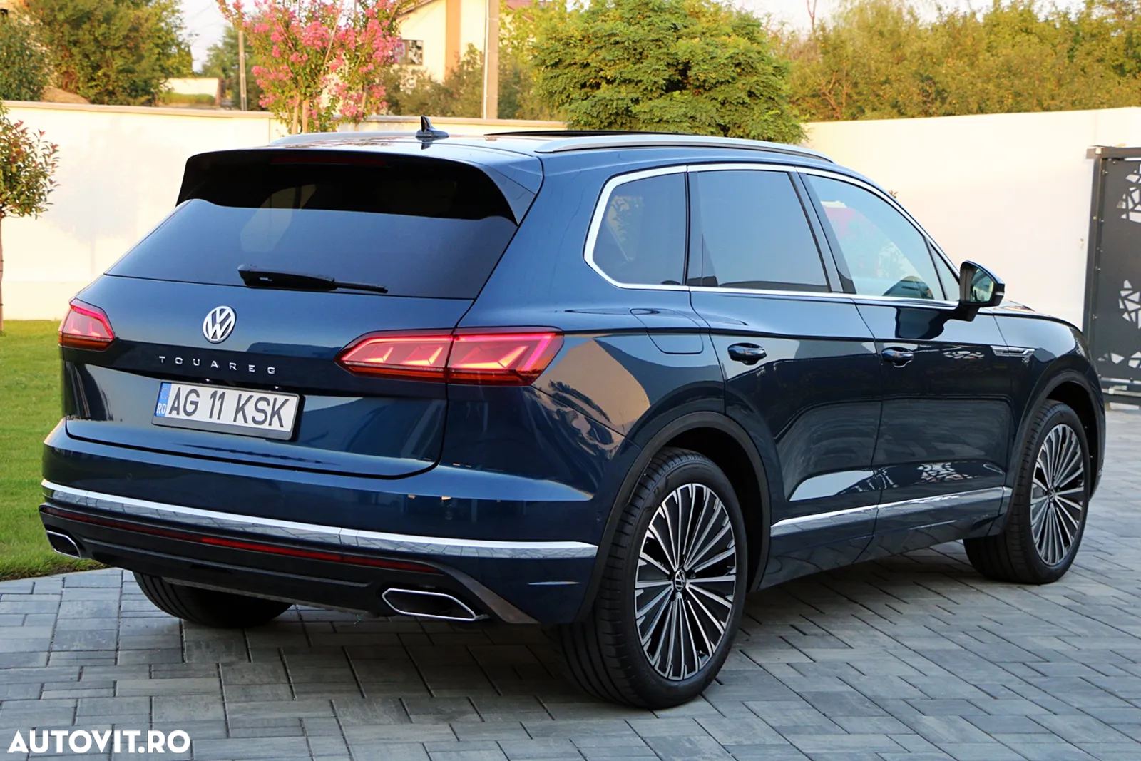 Volkswagen Touareg - 12