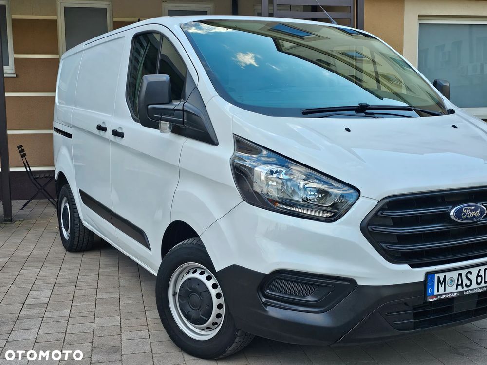 Ford Transit Custom - 21