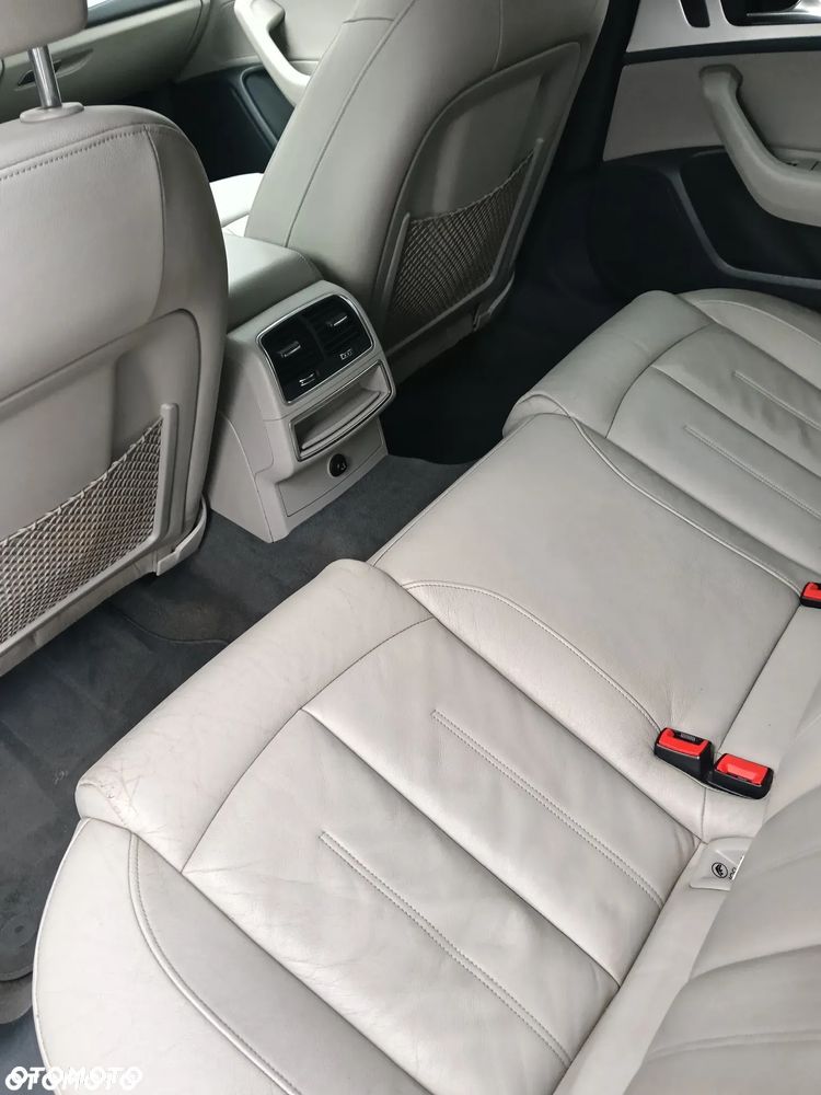 Audi A6 Avant - 13