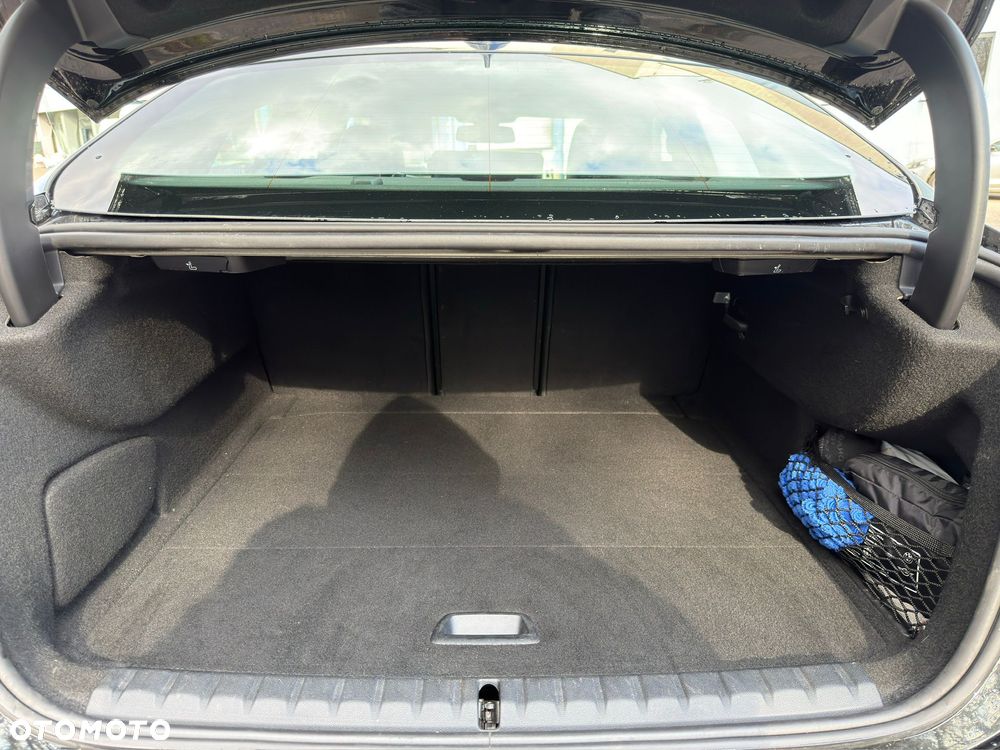 BMW Seria 2 218i - 13