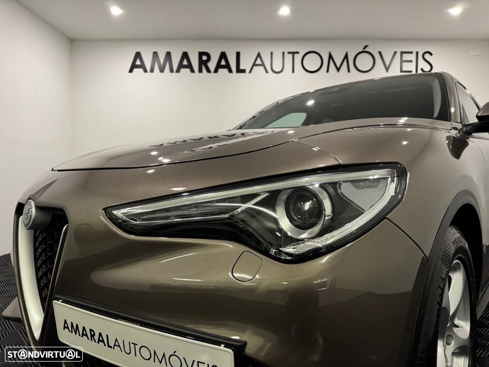 Alfa Romeo Stelvio 2.2 D Super AT8 - 15