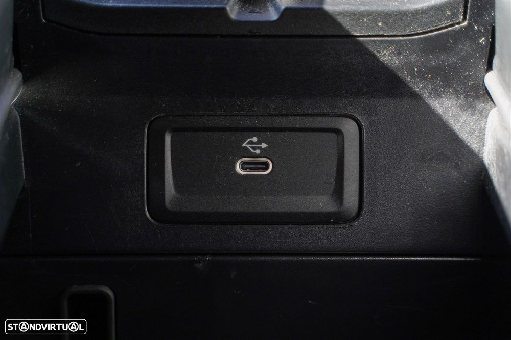 Mercedes-Benz E 300 de - 30