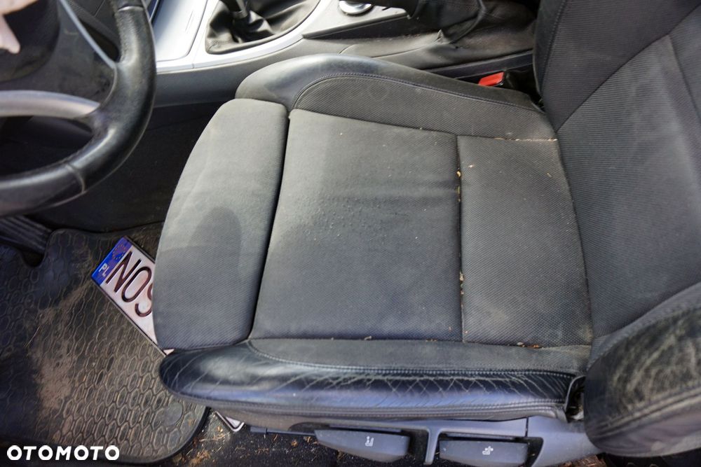 FOTEL PRZEDNI LEWY 1 E81 LIFT 3D HB PÓŁSKÓRA BMW 2007-2011 - 2