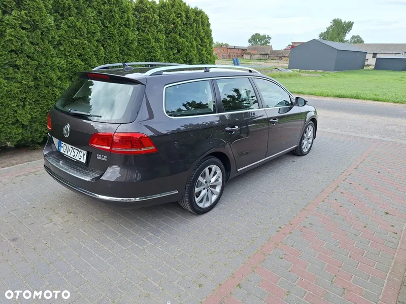 Volkswagen Passat 2.0 TDI Highline DSG - 3