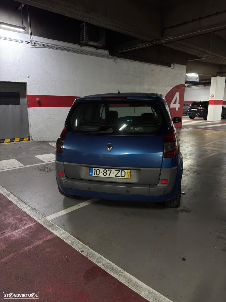 Renault Scénic 1.5 dCi Confort - 2