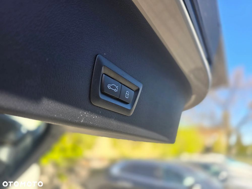 BMW X3 xDrive20d mHEV - 37