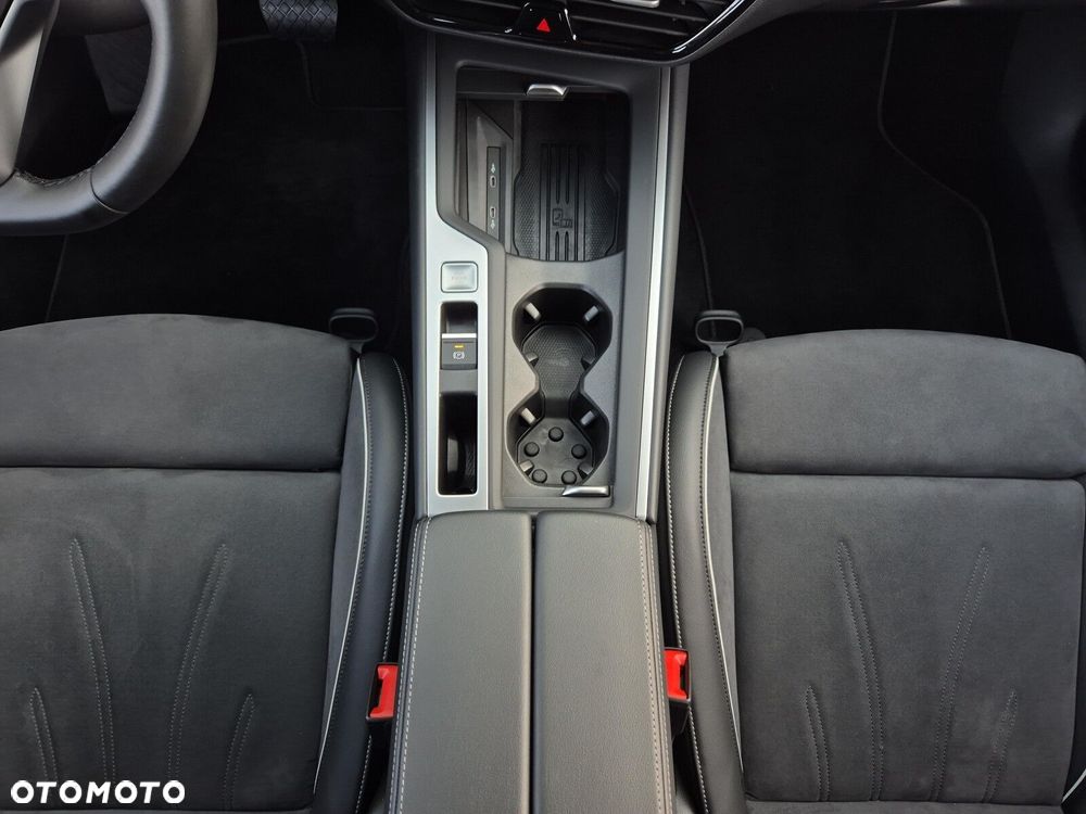 Volkswagen Passat - 19