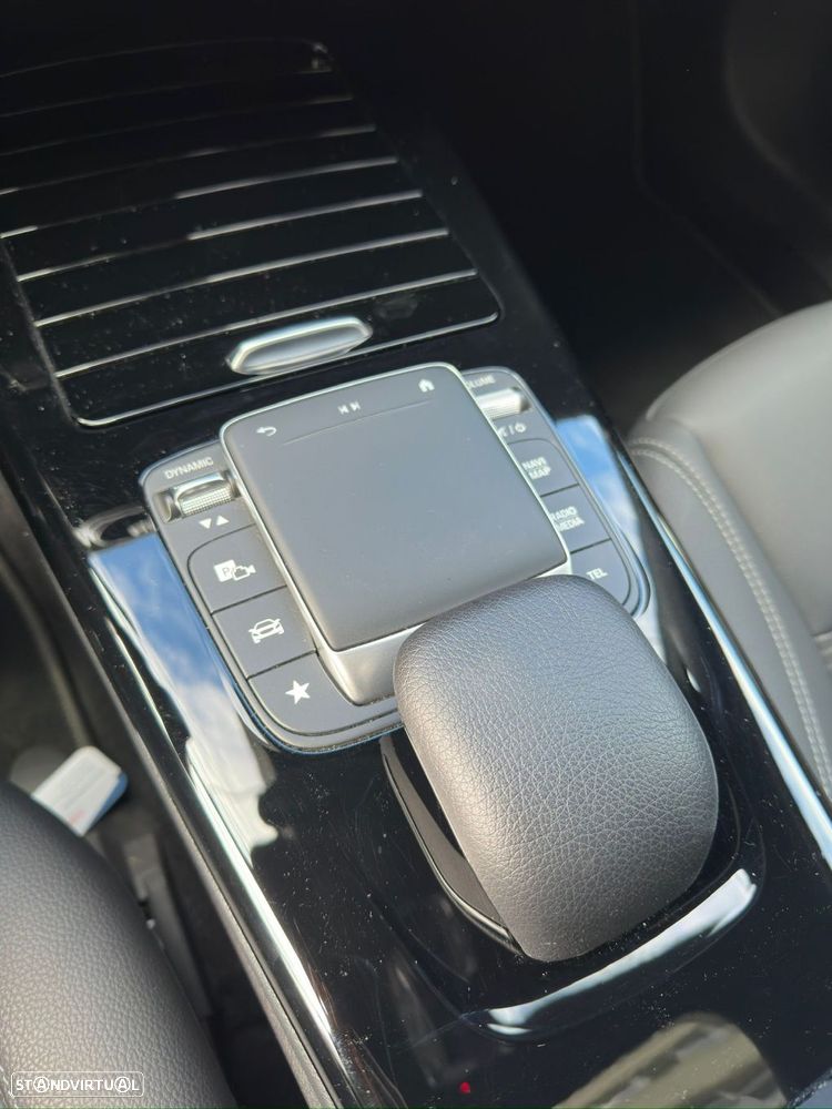 Mercedes-Benz A 250 - 13