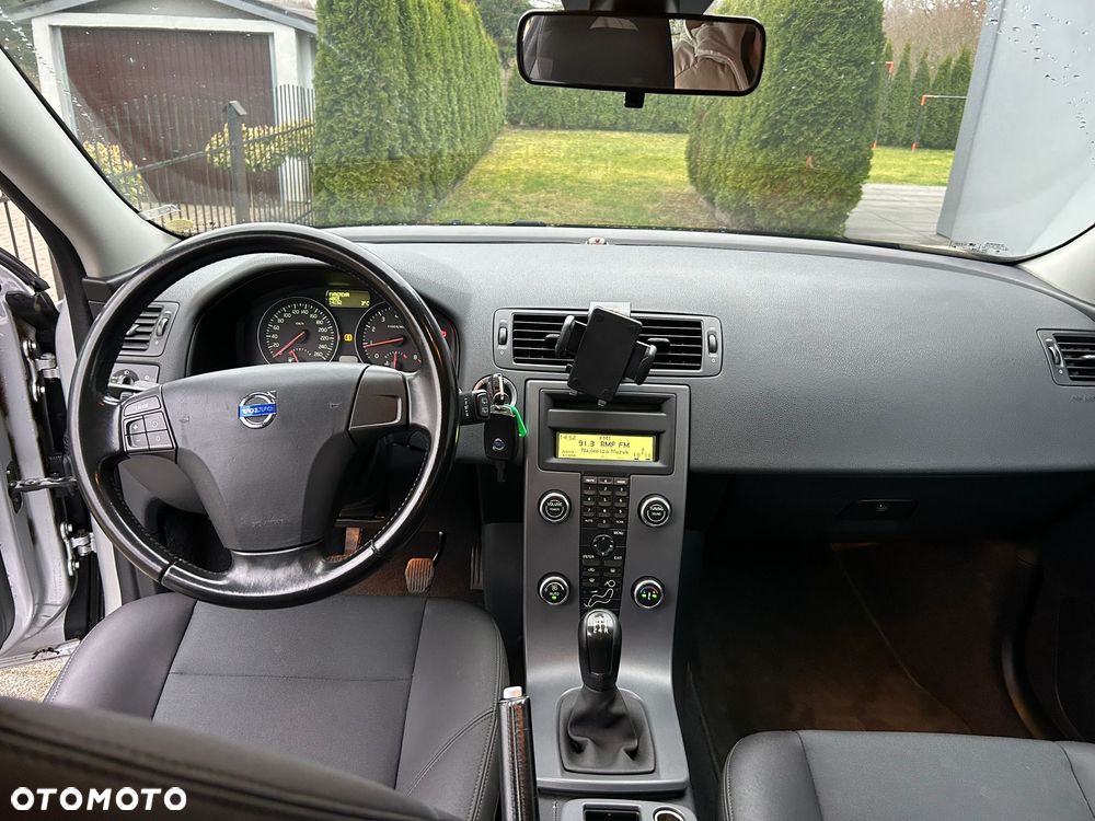 Volvo C30 1.6 Momentum - 9