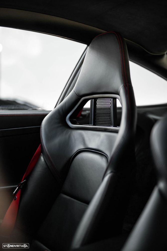 Porsche 911 (997) - 8