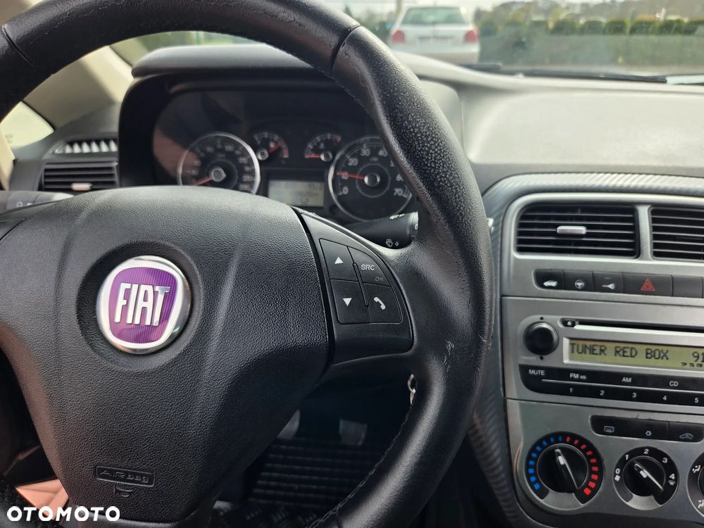 Fiat Grande Punto 1.4 8V Emotion - 27