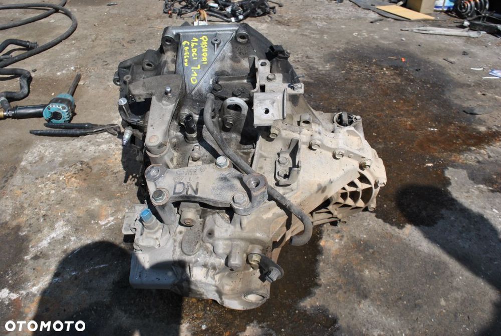 Skrzynia Qashqai J10 lift 1.6 DCI - 3