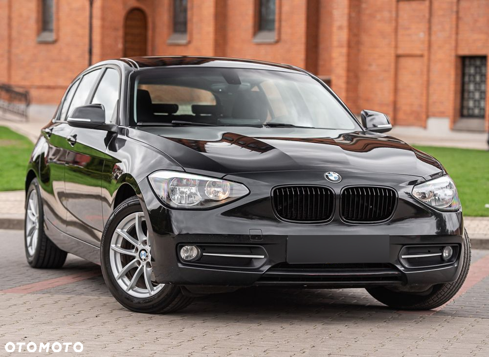BMW Seria 1 116d Sport Line - 2