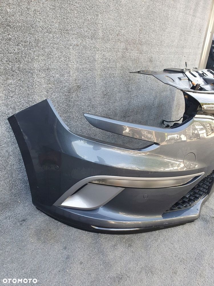 Zderzak przedni Renault Megane 4 IV GT 6PDC - 2