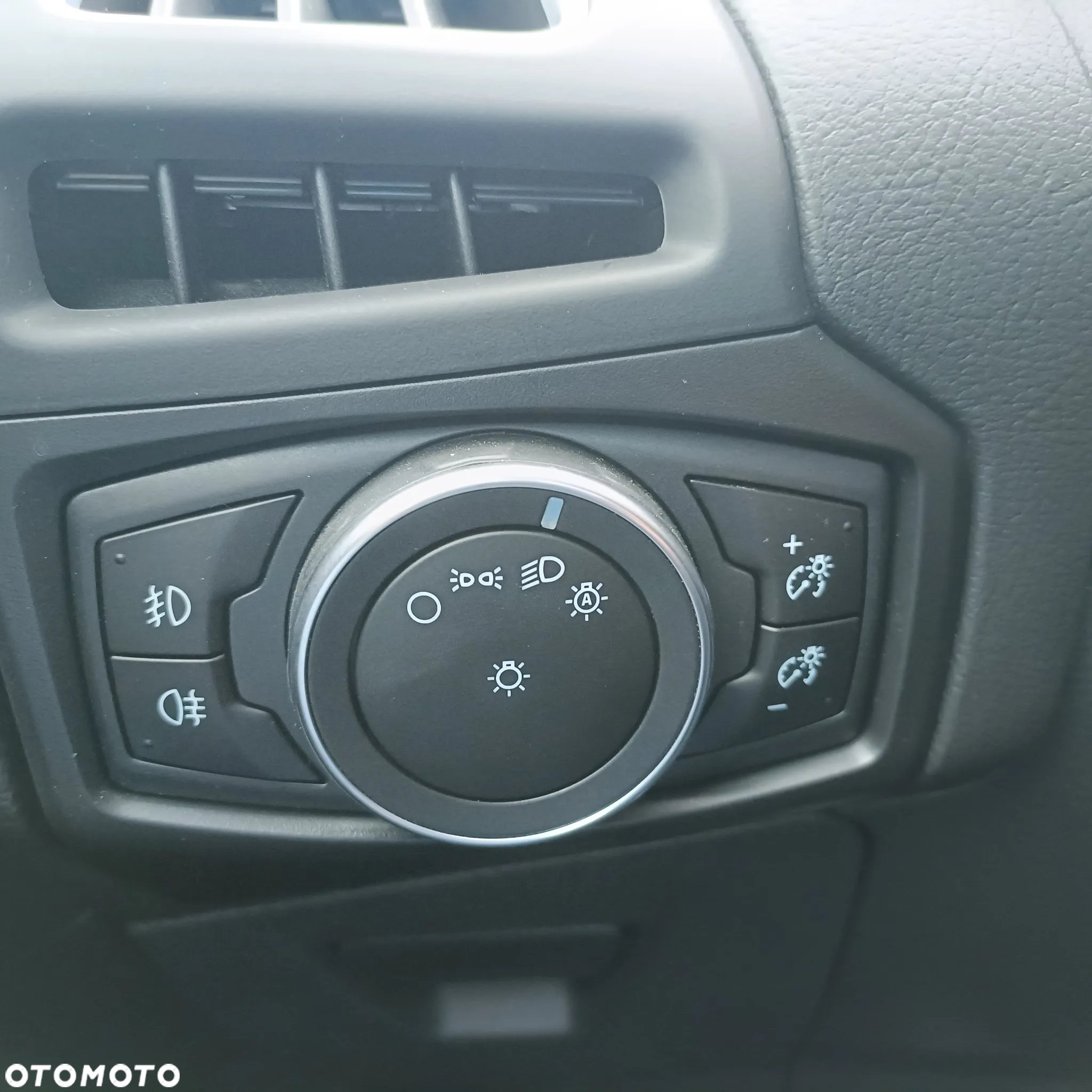 Ford Focus 2.3 EcoBoost RS - 25