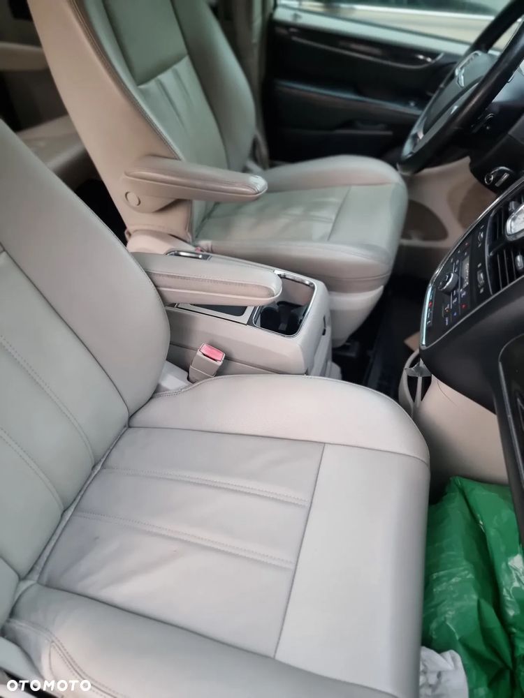 Chrysler Town & Country 3.6 Touring - 7