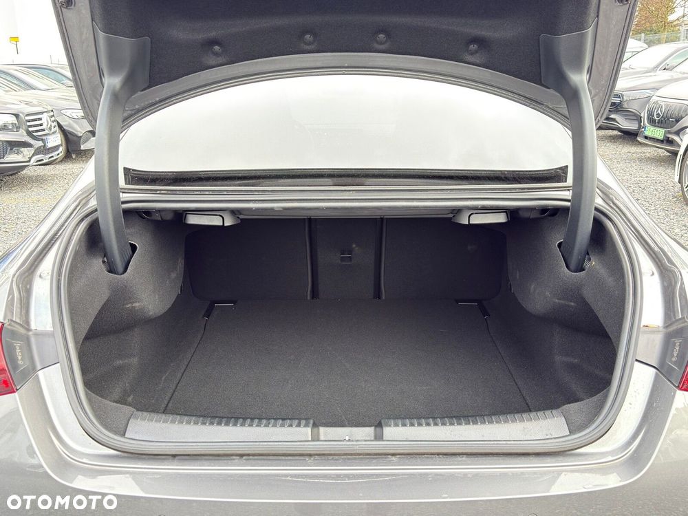 Mercedes-Benz CLA 200 AMG Line 7G-DCT - 27