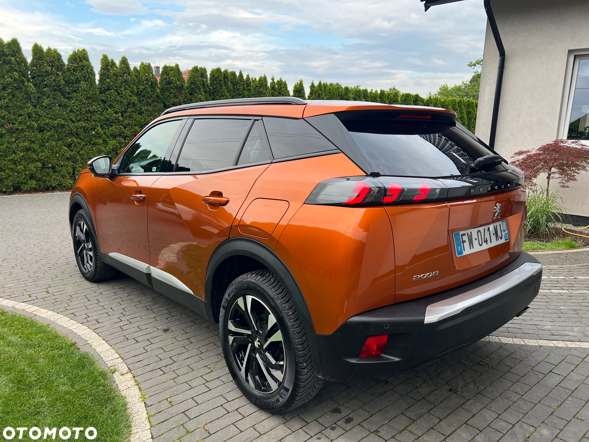 Peugeot 2008 1.5 BlueHDi Allure Pack S&S EAT8 - 5