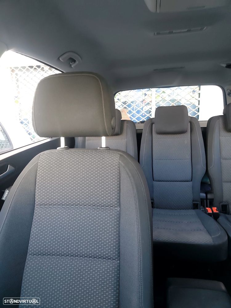 VW Touran 1.6 TDI Confortline - 7
