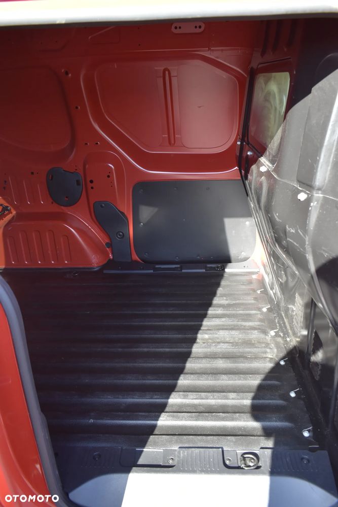 Renault EXPRESS - 25