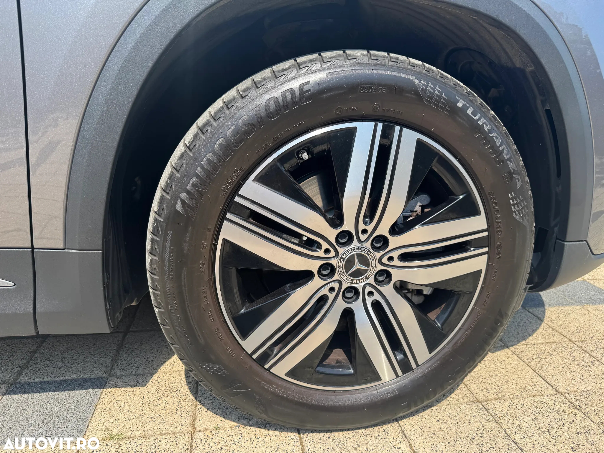 Mercedes-Benz EQA 300 4MATIC - 23