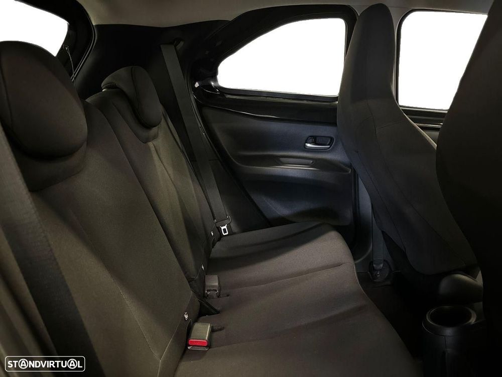 Toyota Aygo X 1.0 Play - 8