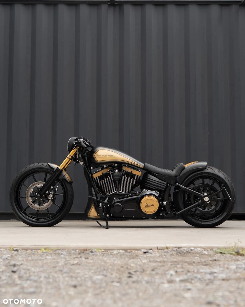 Harley-Davidson Softail Breakout