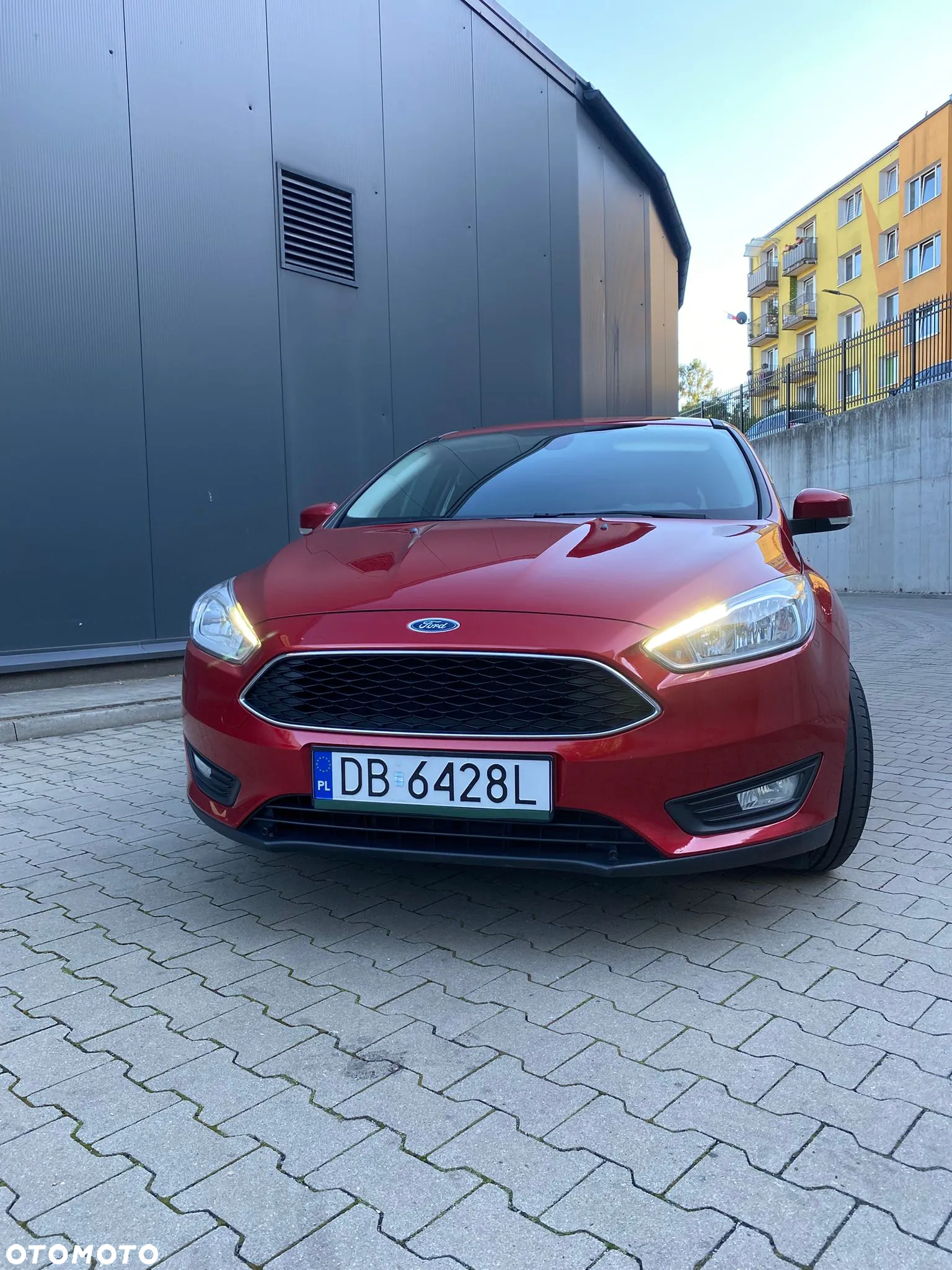 Ford Focus 1.5 TDCi Red Edition - 3