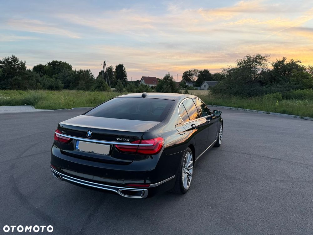 BMW Seria 7 740d xDrive - 5