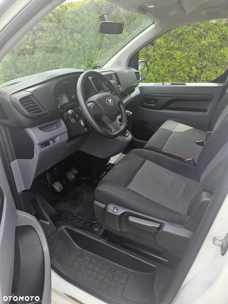 Toyota Proace Verso - 14