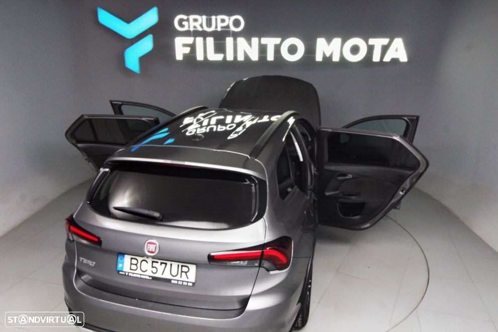 Fiat Tipo Station Wagon Cross 1.0 GSE T3 Cross - 10