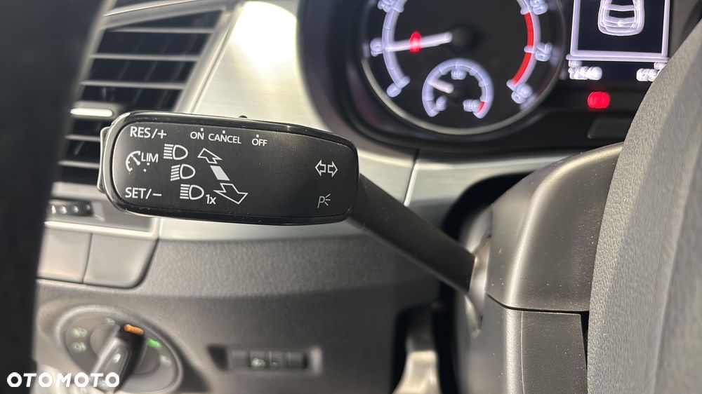 Skoda Fabia 1.0 Ambition - 24