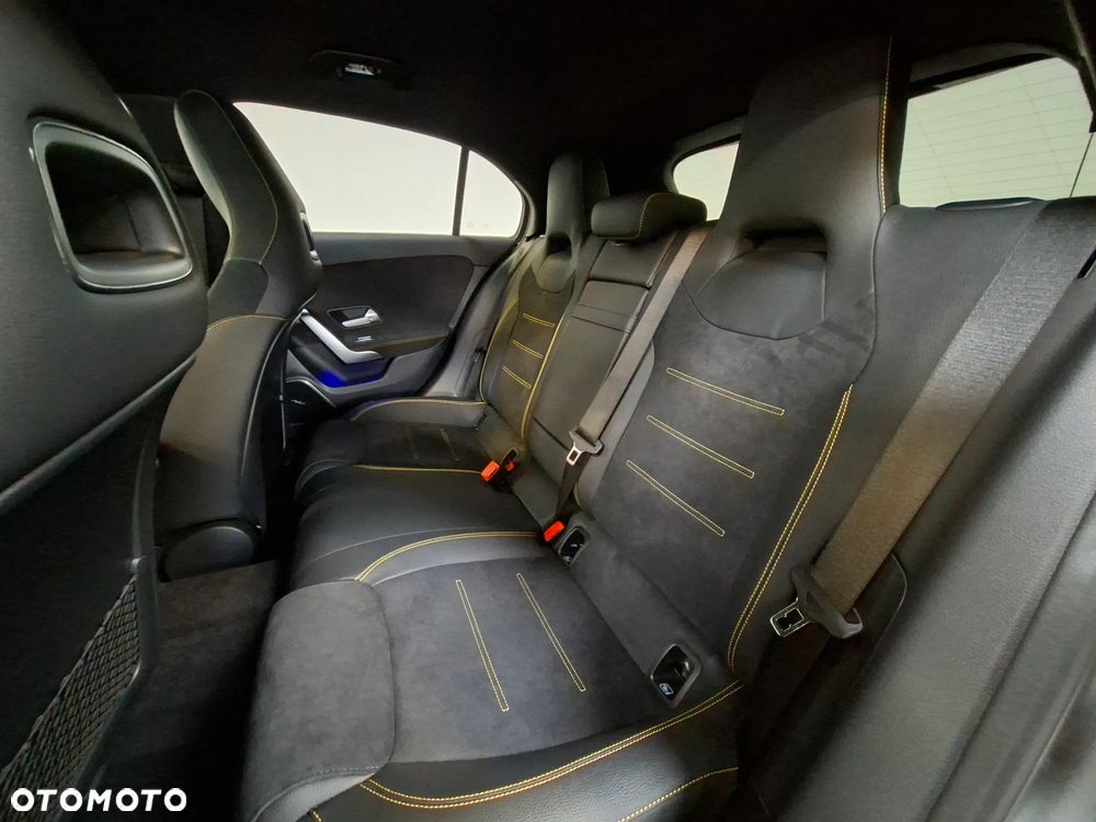 Mercedes-Benz Klasa A 45 S AMG 4-Matic 8G-DCT - 6