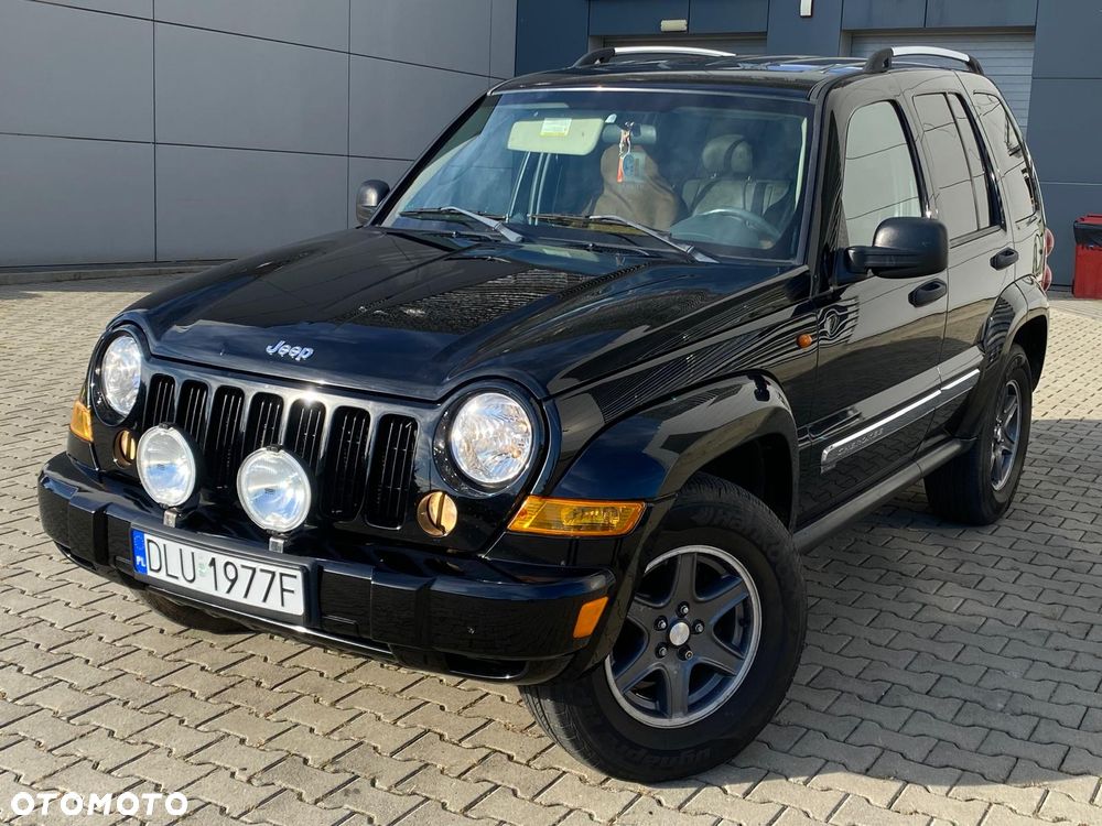 Jeep Cherokee - 1