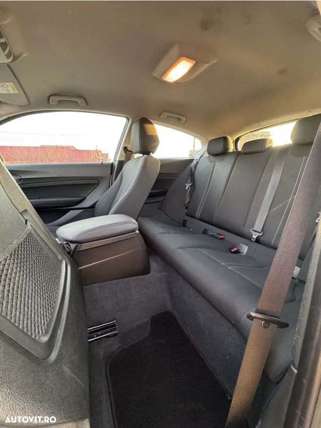 BMW Seria 1 116d EfficientDynamics Edition - 6