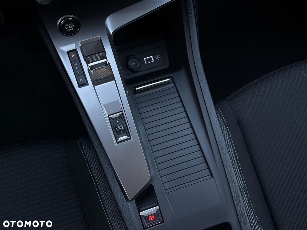 Peugeot 308 - 14
