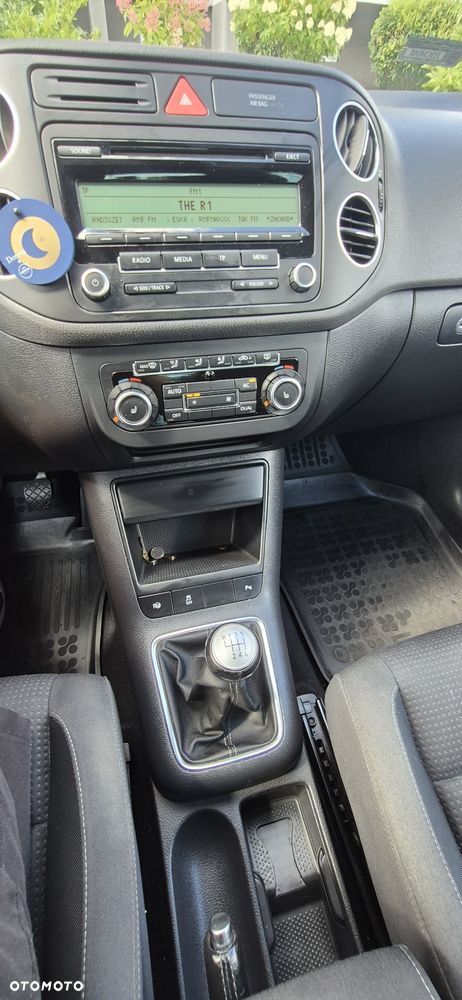 Volkswagen Golf - 5