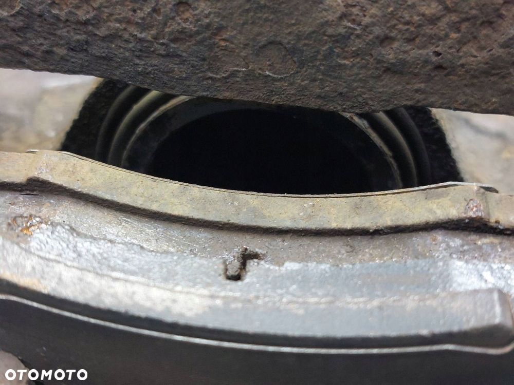 TARCZE HAMULCOWE PRZÓD + KLOCKI + ZACISKI HONDA CITY IV 1.4 16V - 10