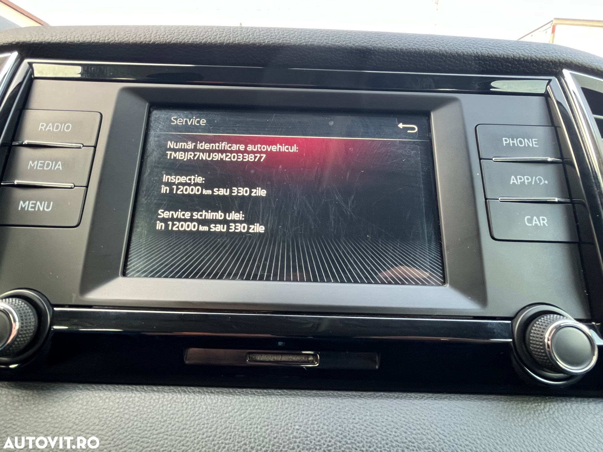 Skoda Karoq 1.5 TSI DSG Style - 10