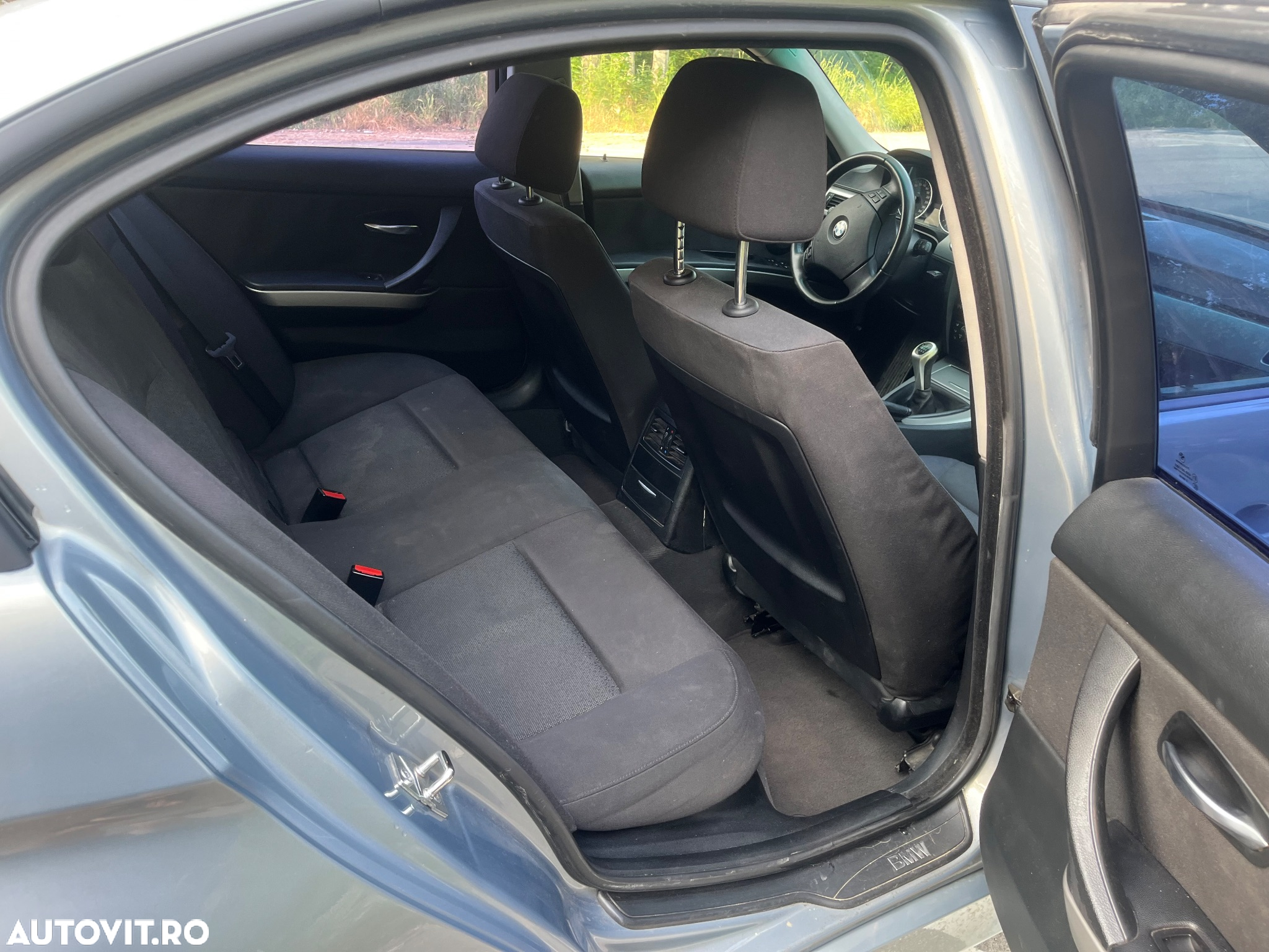 BMW Seria 3 320d - 8